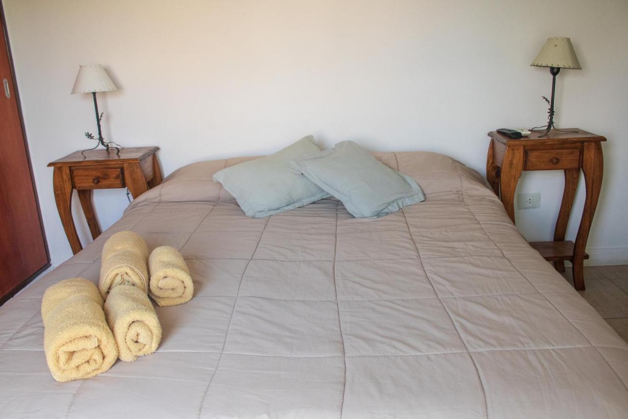 Rondpoint Pilar Apartment ปีลาร์ ภายนอก รูปภาพ