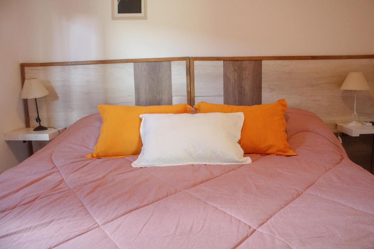 Rondpoint Pilar Apartment ปีลาร์ ภายนอก รูปภาพ