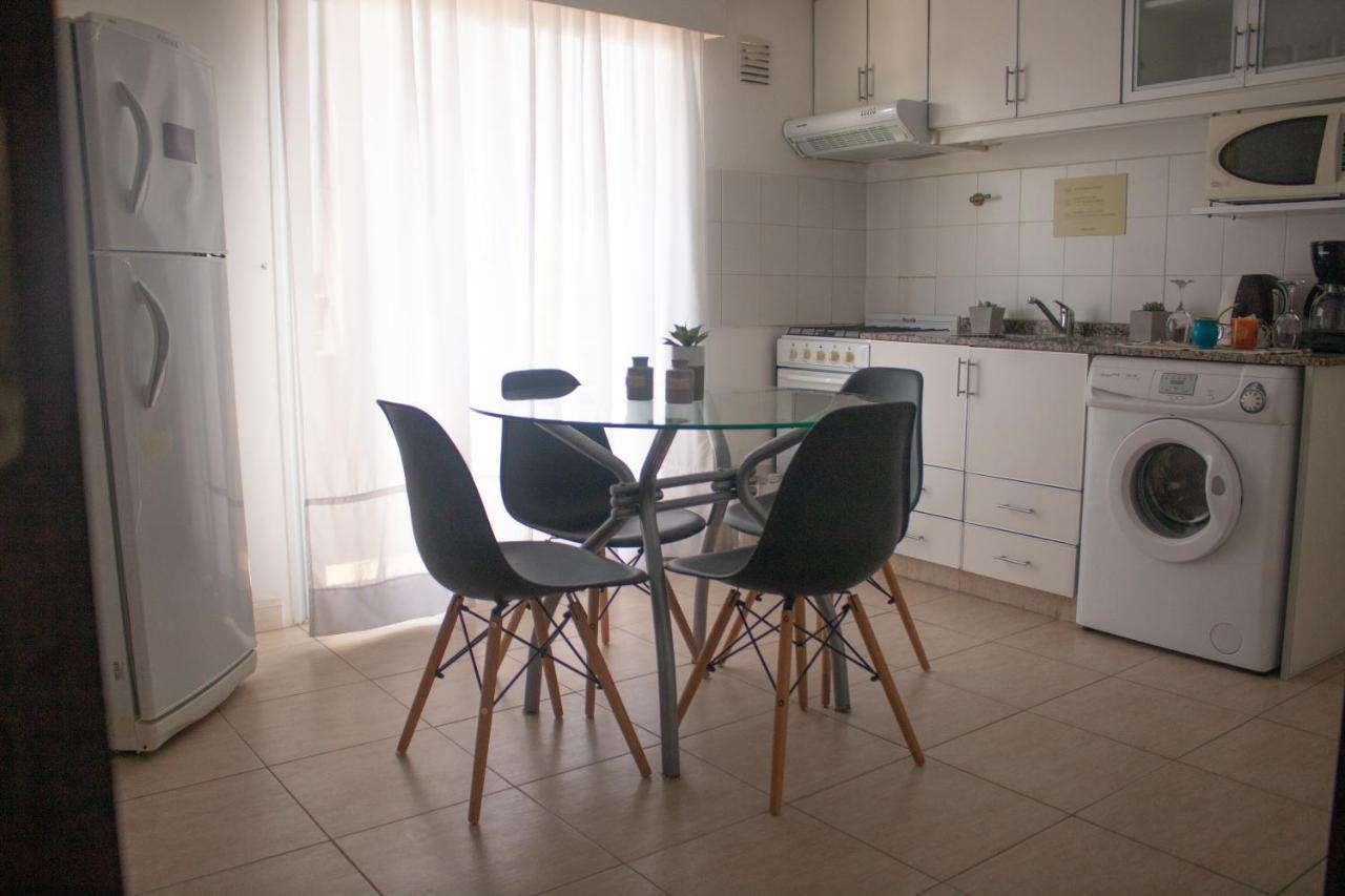 Rondpoint Pilar Apartment ปีลาร์ ภายนอก รูปภาพ